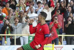 Cristiano Ronaldo marca un doblete con Portugal ante Irlanda antes de Eurocopa - Fútbol - ABC Color