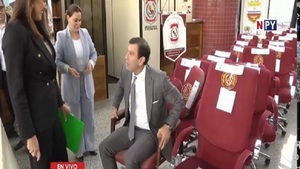 Subastan sillas usadas del Congreso Nacional - Noticias Paraguay