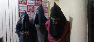 Tres personas aprehendidas por robo agravado en estación de servicios de Fernando de la Mora