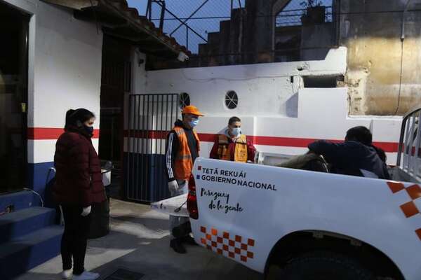 Denuncian despidos y malos tratos del ministro Zárate en la SEN - Nacionales - ABC Color