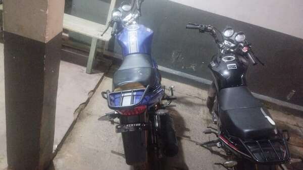 Recuperan seis motos robadas y buscan a los dueños - Policiales - ABC Color