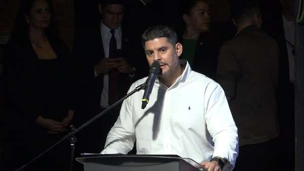 “No se ve el uso de bonos donde tenían que ser ejecutados”, admite titular de Junta Municipal de Asunción - Política - ABC Color