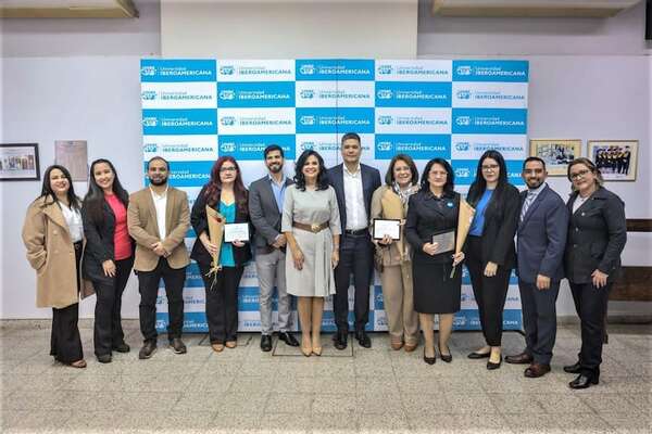 La UNIBE celebra 23 años de creación con el respaldo de 53 años de vida institucional como comunidad educativa Iberoamericana - Brand Lab - ABC Color
