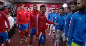 Versus / El encuentro especial de Fabrizio Peralta con su “padrino” chileno