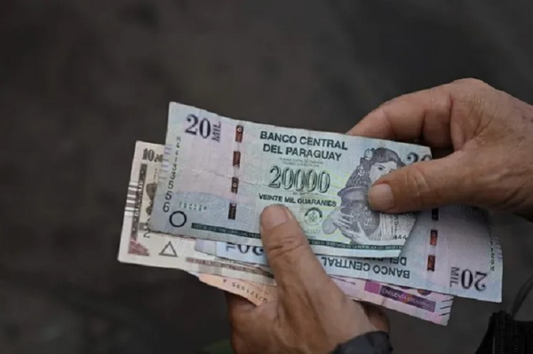 Salario mínimo subirá a G. 2.798.309 desde julio próximo - Noticiero Paraguay