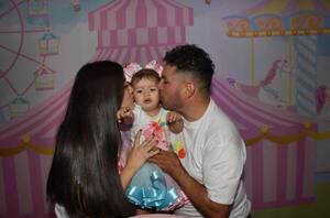 [GALERÍA] Locutor festejó con todo el primer añito de su hija