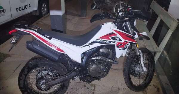 La Nación / Recuperan seis motos robadas y detienen a dos personas en Asunción