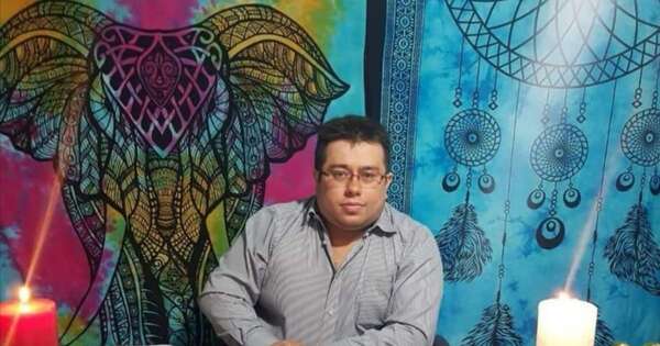La Nación / Detienen al tarotista Diego Parra y su esposa en el marco de una investigación por estafa