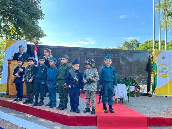 Honraron a excombatientes en Caacupé - Nacionales - ABC Color