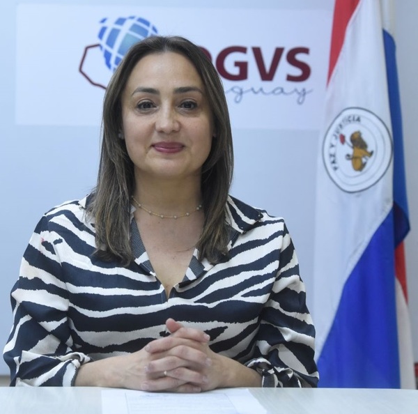 Dra. Andrea Ojeda nueva titular de Vigilancia de la Salud - trece