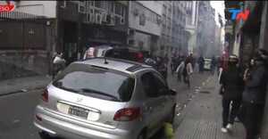 Graves incidentes frente a Congreso argentino antes de voto crucial para Milei - ADN Digital