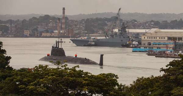La Nación / Submarino nuclear ruso “Kazan” llegó a Cuba acompañado por la fragata “Almirante Gorshkov”