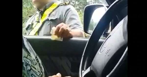 La Nación / Aprietes de agentes de la PMT a conductores, bajo indagación fiscal