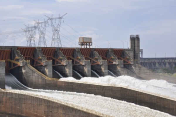 Itaipú: Dicen que acuerdo fue firmado al más puro estilo stronista » San Lorenzo PY