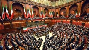 Polémica en Italia tras la agresión a un diputado y escenas de violencia en el Parlamento