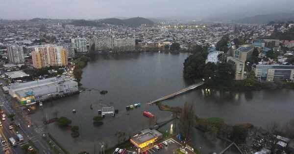 La Nación / Catástrofe en Chile por temporal que dejó un muerto y 4.000 damnificados