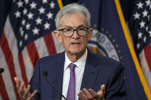 La Fed mantiene los tipos en m谩ximos de 23 a帽os y anticipa un solo recorte este a帽o - Revista PLUS