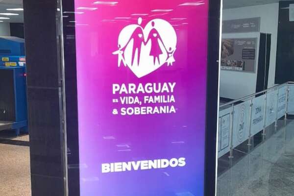 Mensaje “provida” en el Silvio Pettirossi desata oleada de críticas - Nacionales - ABC Color