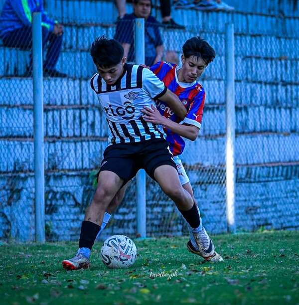 Cima compartida en la Sub 13 - Fútbol - ABC Color
