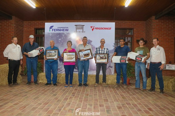 Fernheim demuestra nivel de estándar de la producción ganadera mediante concurso de novillo