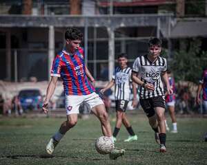 Sub 15: Libertad sigue al frente invictos y con dos escoltas - Fútbol - ABC Color