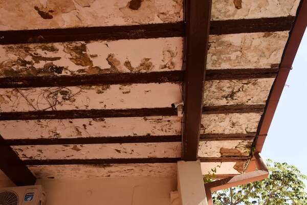Abandono del MEC: escuela de la Chacarita tiene aula clausurada desde hace 5 años - Nacionales - ABC Color
