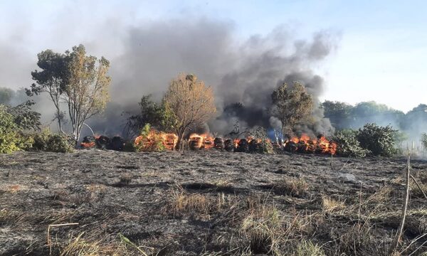 Reportan varios incendios de pastizales y cubiertas apiladas en el Alto Paraná