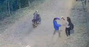 Diario HOY | Delincuentes asaltan con varilla de hierro a joven en Villa Elisa