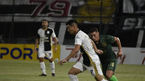 A horas de cerrar el primero