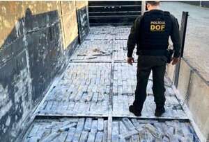Incautan en Brasil más de 3,3 toneladas de marihuana paraguaya - Policiales - ABC Color