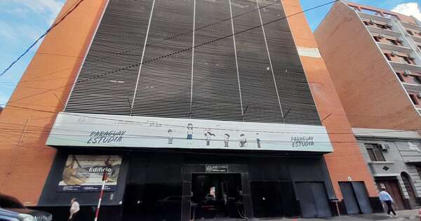 La Nación / MEC registra unas 100 denuncias de acoso escolar al año