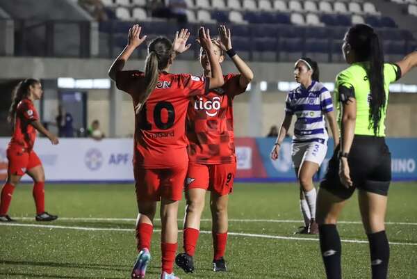 Fútbol Femenino: Libertad comparte la cima luego de regularizar - Fútbol - ABC Color