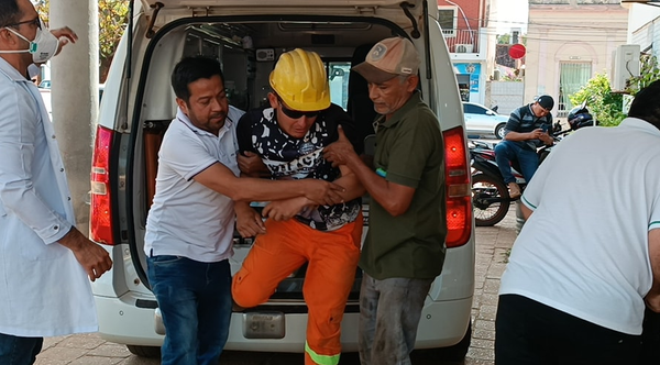 30 obreros fueron hospitalizados por intoxicación tras consumir pollo en Concepción - Noticiero Paraguay
