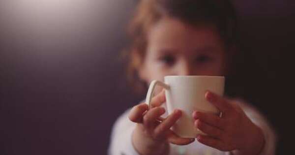 Diario HOY | Por qué no es aconsejable dar infusiones a los niños: Pediatra responde