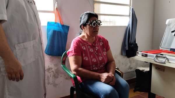Atención oftalmológica gratuita llegó a San Pedro del Paraná