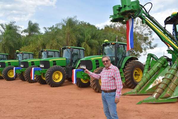 Meta de 10.000 hectáreas de caña dulce para la reactivación de Azucarera Iturbe - Nacionales - ABC Color