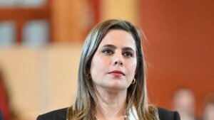 Fiscalía considera inconstitucional la destitución de Kattya González