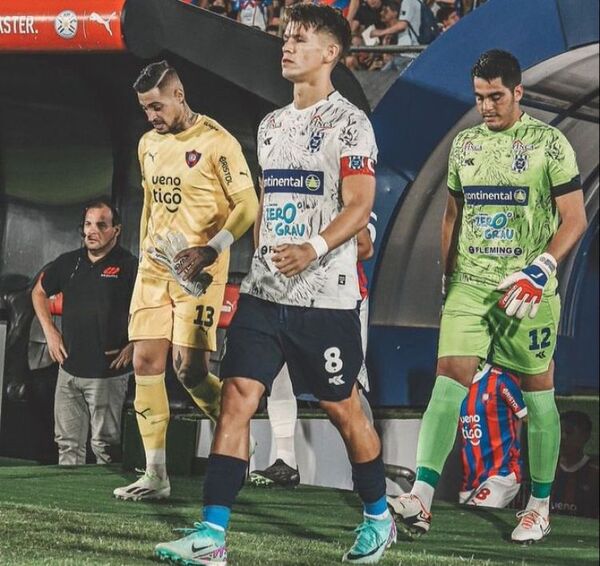 Javi Dominguez en negociaciones para ser cedido a San Lorenzo de Almagro