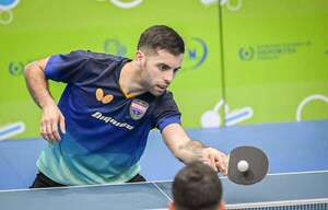 Marcelo Aguirre en busca de la medalla en el Sudamericano de tenis de mesa - Polideportivo - ABC Color