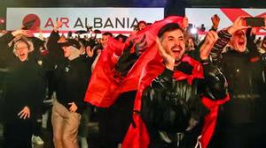 Albania y su refuerzo de lujo: la afición