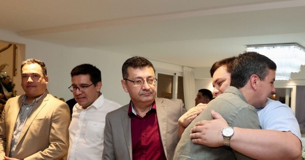 D'Ecclesiis admite que el Estado está superpoblado y ya no puede meter más funcionarios