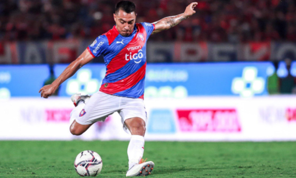 Cardozo Lucena, campeón con Libertad, estaría regresando a Cerro Porteño para el segundo semestre