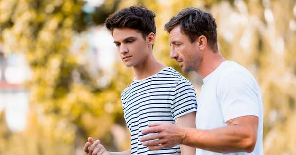 La Nación / Padres de adolescentes: los desafíos de hoy