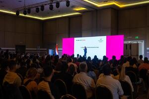 Sustentabilidad, inteligencia artificial y nanotecnología: temas destacados en el Foro de Emprendedores Industriales del Paraguay - MarketData