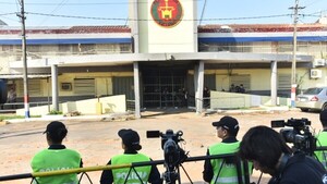 Ministerio de Justicia traslada a 24 agentes penitenciarios de Tacumbú