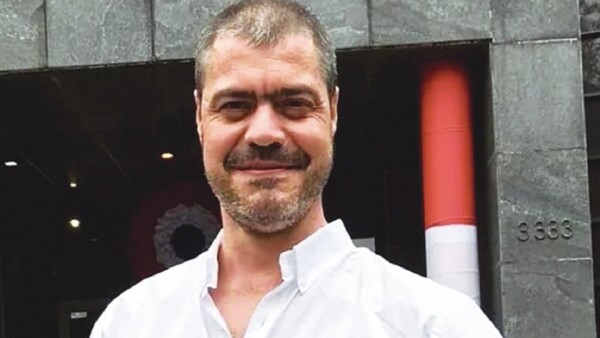 “Me fascina ver cómo un objeto chatarra pueda convertirse en una joya”