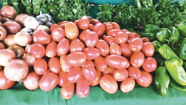 Críticas al Gobierno por falta de interés en el rubro frutihortícola