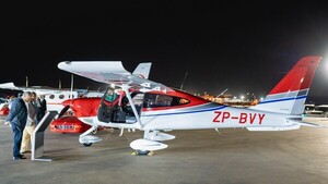 La industria aeronáutica italiana llega al país para ofertar vuelos y otros servicios