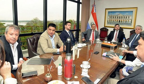 Directivos de Itaipú y ANDE se reunirán con la Mesa Directiva de Diputados este lunes