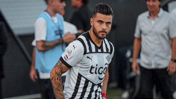 Tito Villalba recibió alta médica y se suma